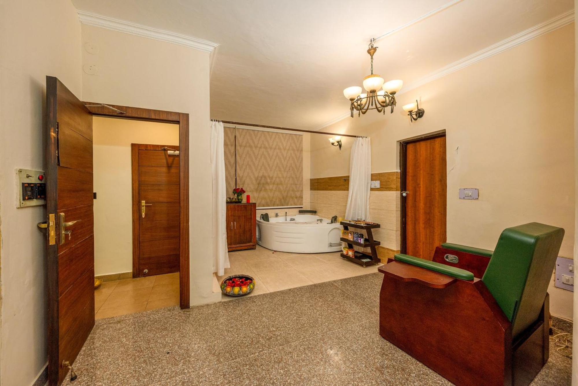 Grand View Hotel Dalhousie Buitenkant foto
