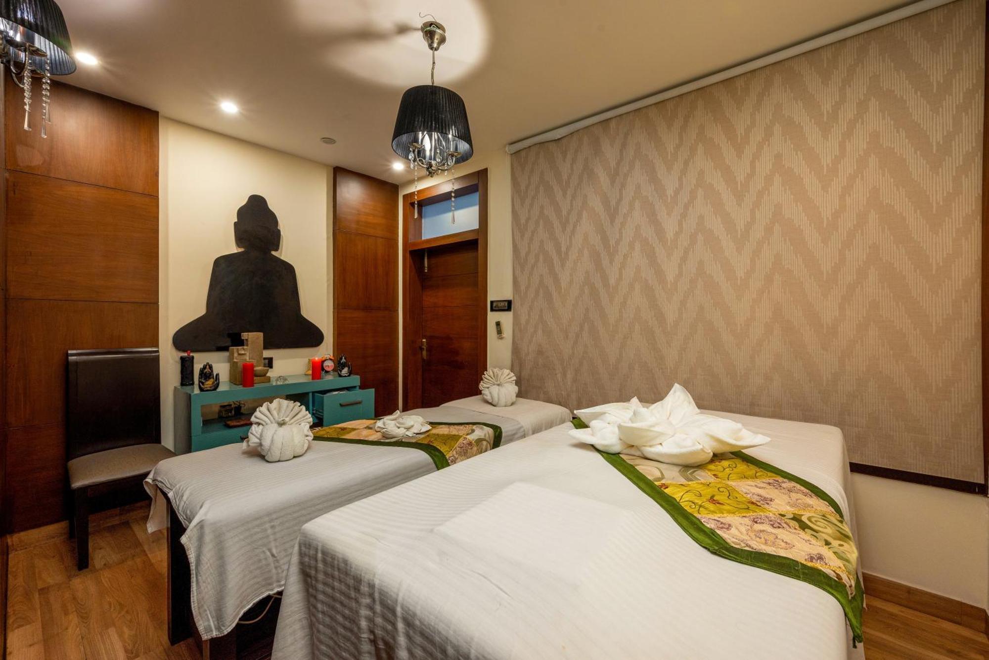 Grand View Hotel Dalhousie Buitenkant foto