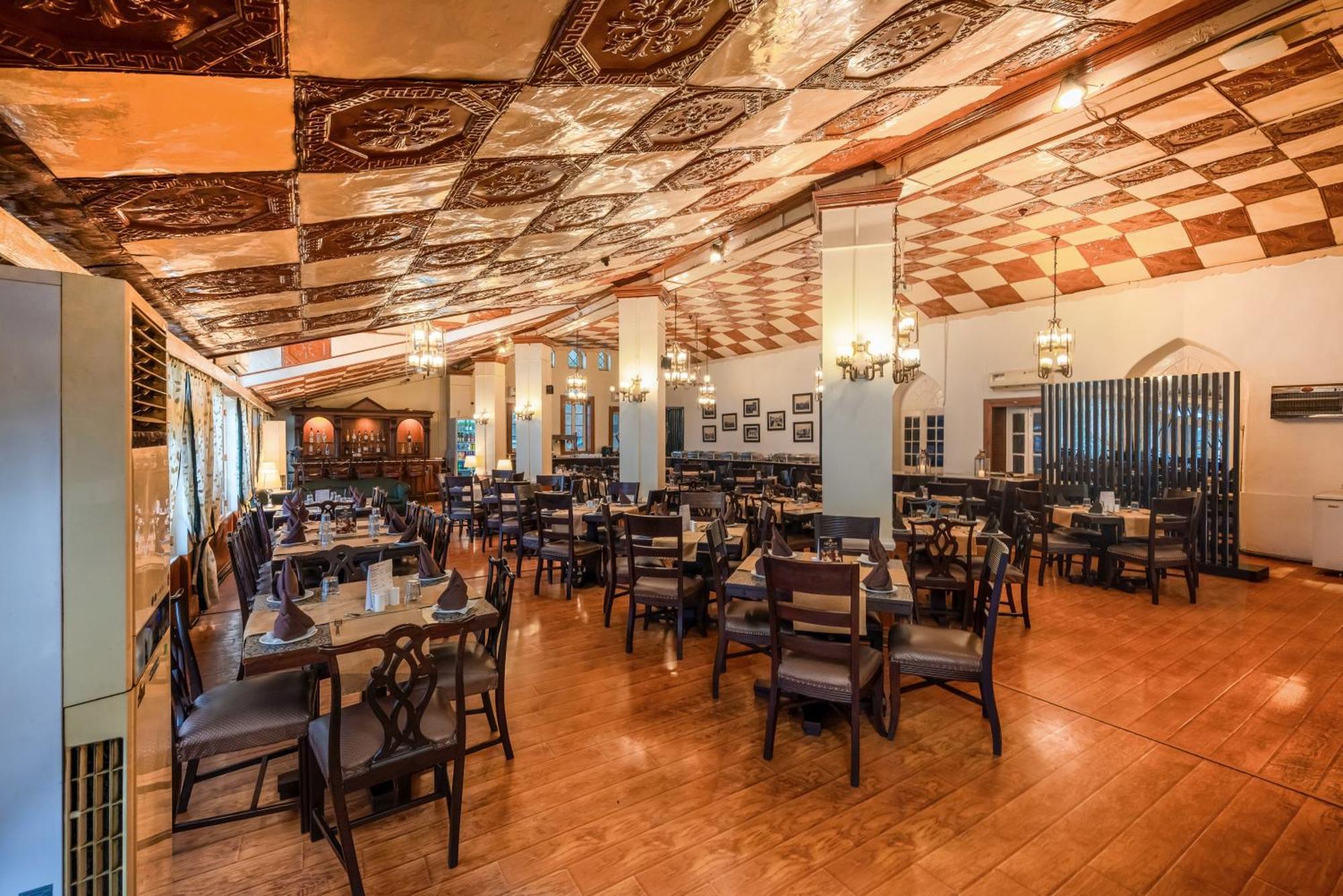 Grand View Hotel Dalhousie Buitenkant foto