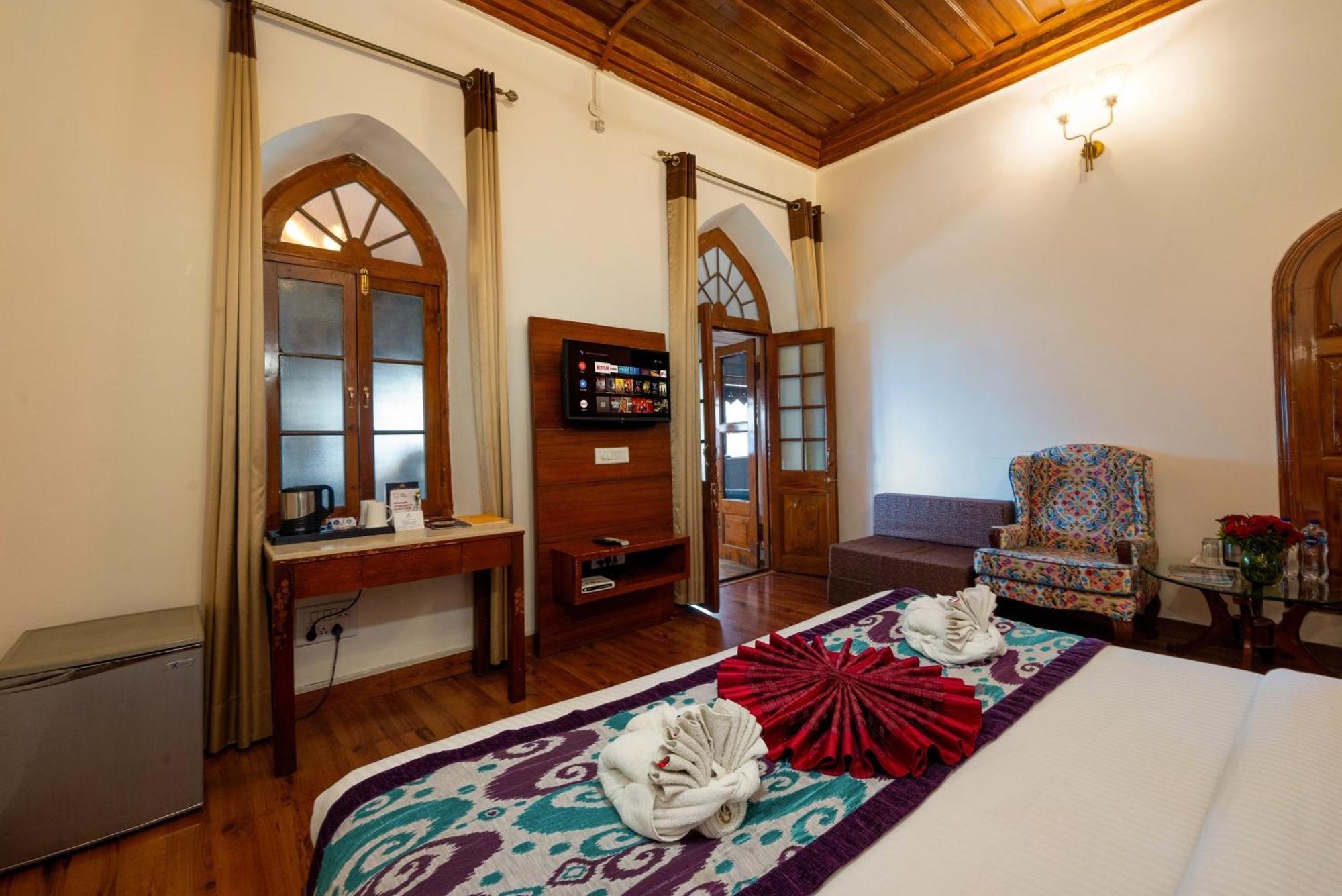 Grand View Hotel Dalhousie Buitenkant foto