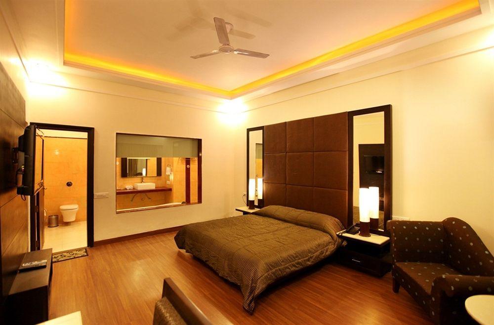 Grand View Hotel Dalhousie Buitenkant foto