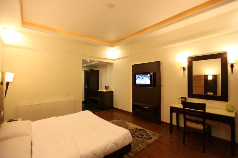 Grand View Hotel Dalhousie Buitenkant foto